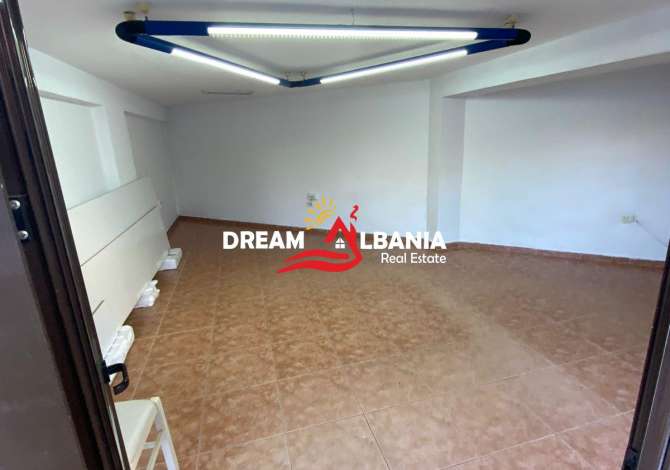 Business Property in Sale 1+1 in Tirana - 23,000 Euro