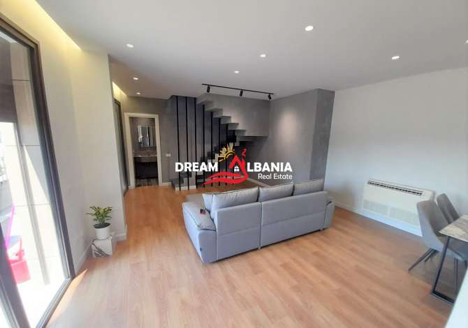 Shtepi me qera 2+1 ne Tirane - 1,800 Euro
