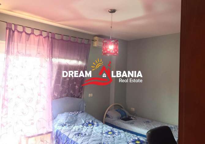 Shtepi ne shitje Apartament ne Tirane, 1+1, Mobilimi E mobiluar, Pagesa 73,000  Euro.