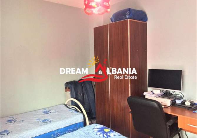 Shtepi ne shitje Apartament ne Tirane, 1+1, Mobilimi E mobiluar, Pagesa 73,000  Euro.