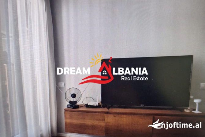 Shtepi ne shitje Apartament ne Tirane, 2+1, Mobilimi E mobiluar, Pagesa 112,000  Euro.