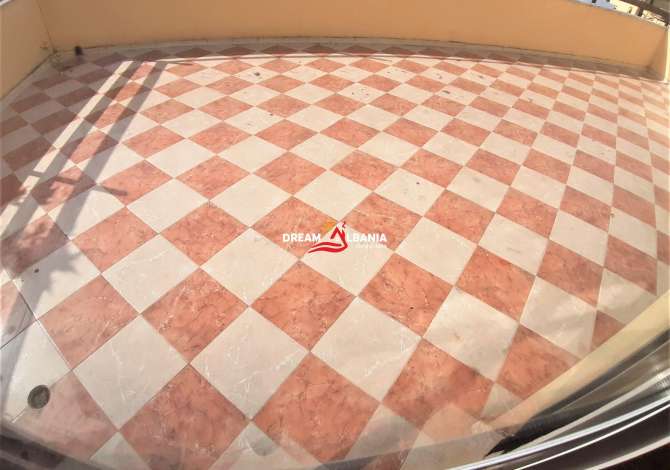 Shtepi me qera Apartament ne Tirane, 3+1, Mobilimi E mobiluar, Pagesa 800  Euro.