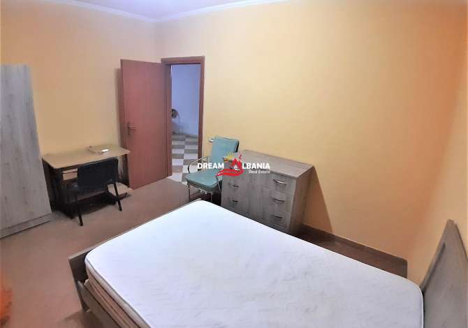 Shtepi me qera 3+1 ne Tirane - 800 Euro