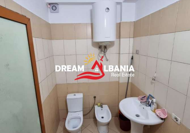 Shtepi ne shitje Apartament ne Tirane, 2+1, Mobilimi E mobiluar, Pagesa 210,000  Euro.
