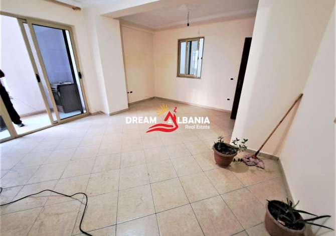 Shtepi ne shitje 2+1 ne Tirane - 75,000 Euro