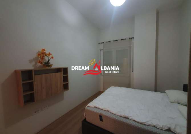 Shtepi ne shitje Apartament ne Tirane, 2+1, Mobilimi E mobiluar, Pagesa 160,000  Euro.