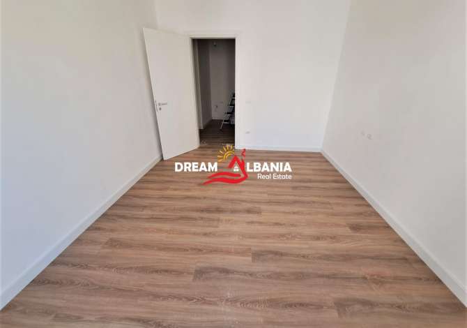 Shtepi ne shitje Apartament ne Tirane, 1+1, Mobilimi Bosh, pa mobiluar, Pagesa 85,680  Euro.