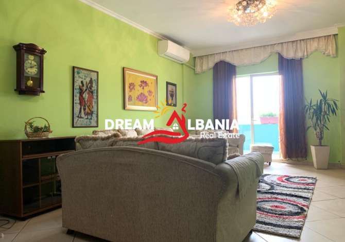 Shtepi me qera Apartament ne Tirane, 2+1, Mobilimi E mobiluar, Pagesa 600  Euro.