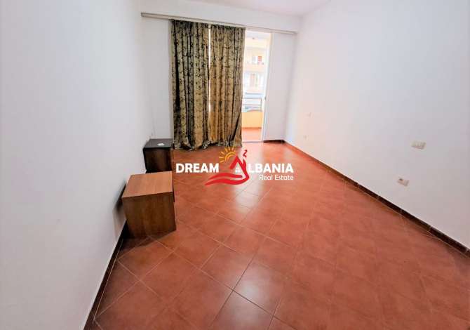 Shtepi ne shitje Apartament ne Tirane, 2+1, Mobilimi Bosh, pa mobiluar, Pagesa 79,000  Euro.