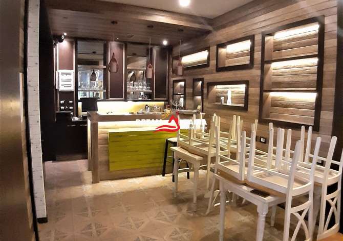 Ambient biznesi me qera 2+1 ne Tirane - 600 Euro