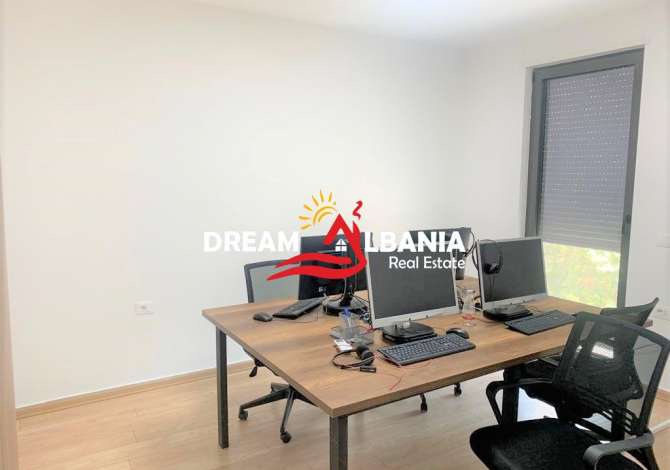 Ambient biznesi me qera 3+1 ne Tirane - 600 Euro