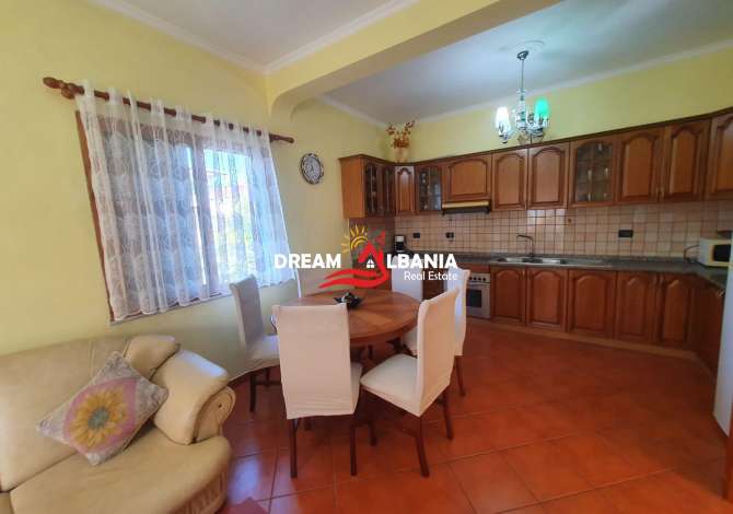 Shtepi me qera 2+1 ne Tirane - 450 Euro