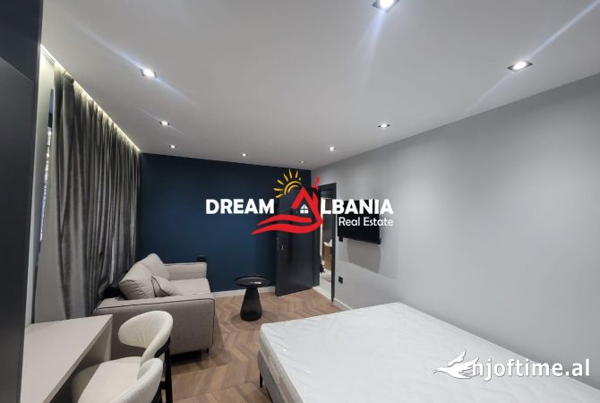 Shtepi ne shitje Apartament ne Tirane, 3+1, Mobilimi E mobiluar, Pagesa 268,000  Euro.