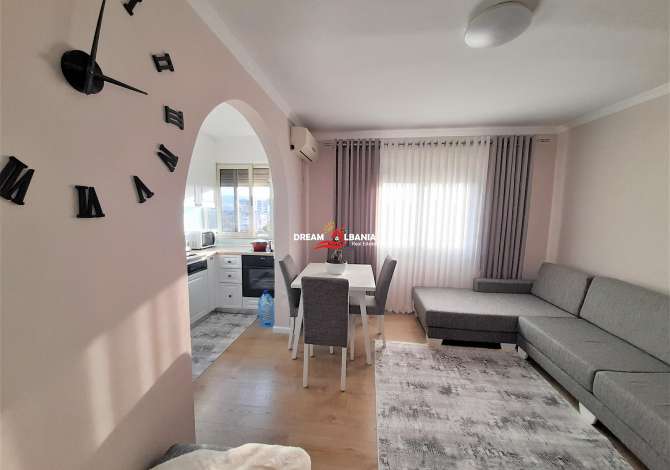 Shtepi ne shitje Apartament ne Tirane, 2+1, Mobilimi E mobiluar, Pagesa 78,000  Euro.