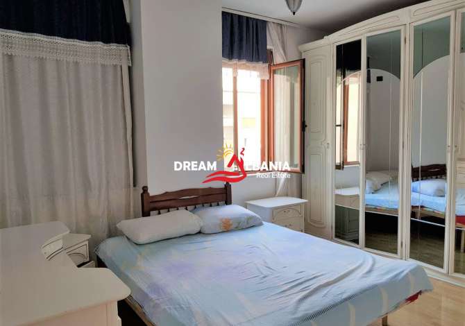 Shtepi ne shitje Apartament ne Tirane, 2+1, Mobilimi E mobiluar, Pagesa 120,000  Euro.