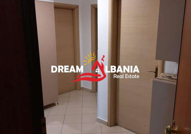 Shtepi ne shitje Apartament ne Tirane, 2+1, Mobilimi E mobiluar, Pagesa 128,000  Euro.