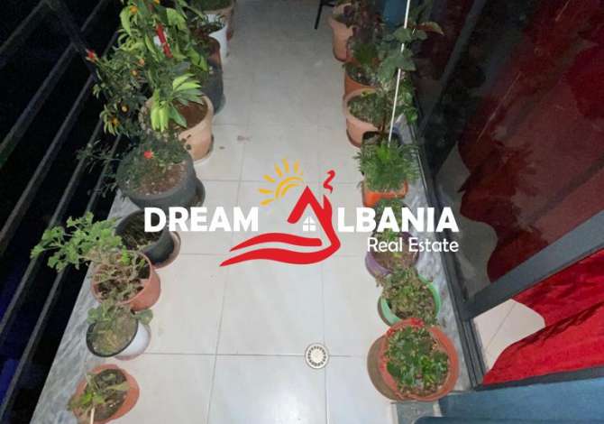 Shtepi ne shitje Apartament ne Tirane, 2+1, Mobilimi Bosh, pa mobiluar, Pagesa 91,000  Euro.