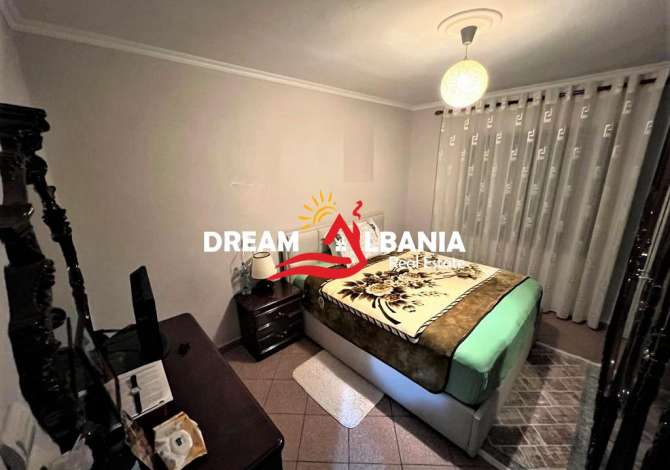 Shtepi ne shitje Apartament ne Tirane, 2+1, Mobilimi E mobiluar, Pagesa 83,000  Euro.