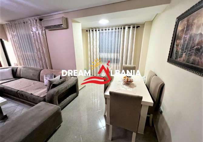 Shtepi ne shitje Apartament ne Tirane, 2+1, Mobilimi E mobiluar, Pagesa 83,000  Euro.