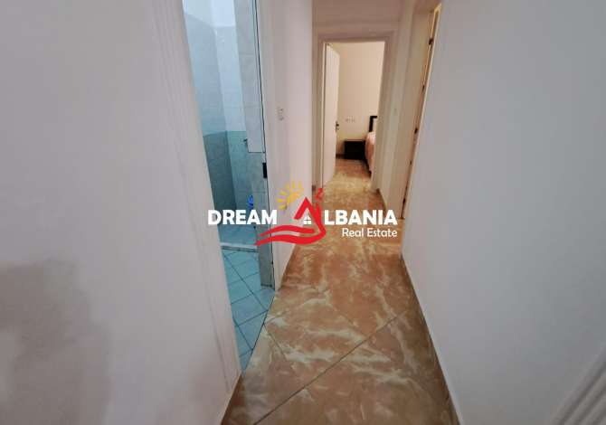 Shtepi ne shitje Apartament ne Tirane, 2+1, Mobilimi E mobiluar, Pagesa 60,000  Euro.