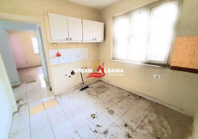 Shtepi ne shitje 2+1 ne Tirane - 79,000 Euro
