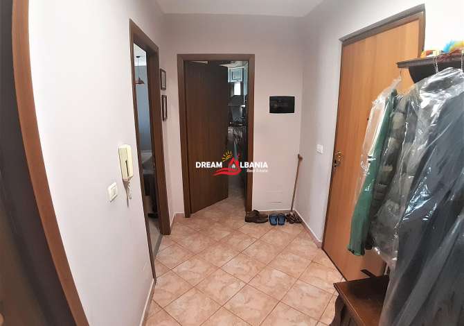 Shtepi ne shitje Apartament ne Tirane, 3+1, Mobilimi E mobiluar, Pagesa 229,000  Euro.