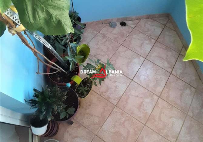 Shtepi ne shitje Apartament ne Tirane, 3+1, Mobilimi E mobiluar, Pagesa 229,000  Euro.