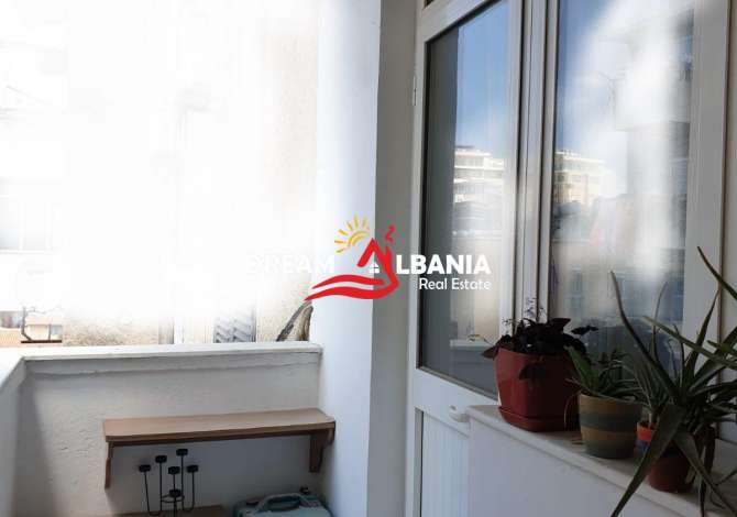 Shtepi ne shitje Apartament ne Tirane, 1+1, Mobilimi E mobiluar, Pagesa 80,000  Euro.