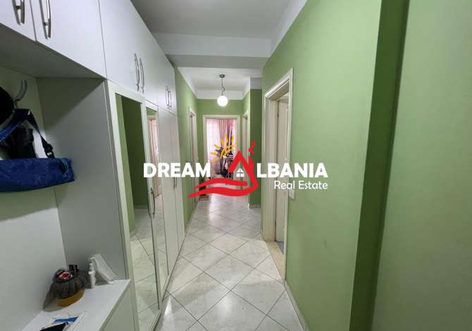 Shtepi ne shitje Apartament ne Tirane, 2+1, Mobilimi E mobiluar, Pagesa 150,000  Euro.