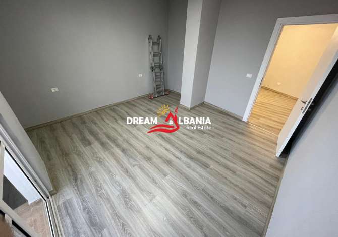 Shtepi ne shitje Apartament ne Tirane, 2+1, Mobilimi Bosh, pa mobiluar, Pagesa 101,000  Euro.