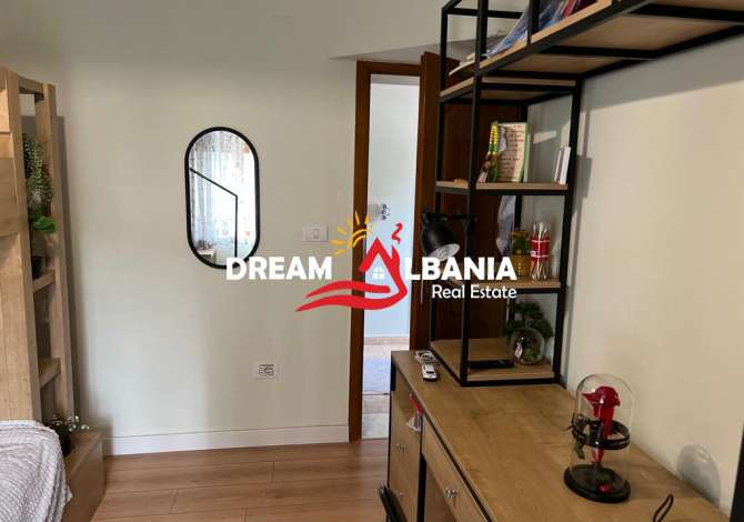 Shtepi ne shitje 3+1 ne Tirane - 250,000 Euro