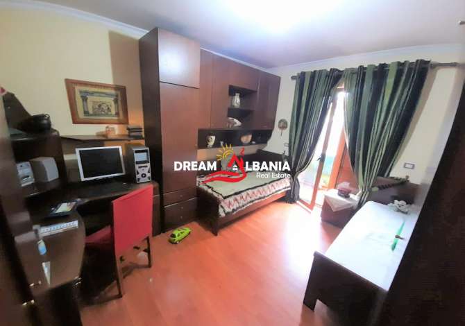 Shtepi me qera Apartament ne Tirane, 2+1, Mobilimi E mobiluar, Pagesa 500  Euro.