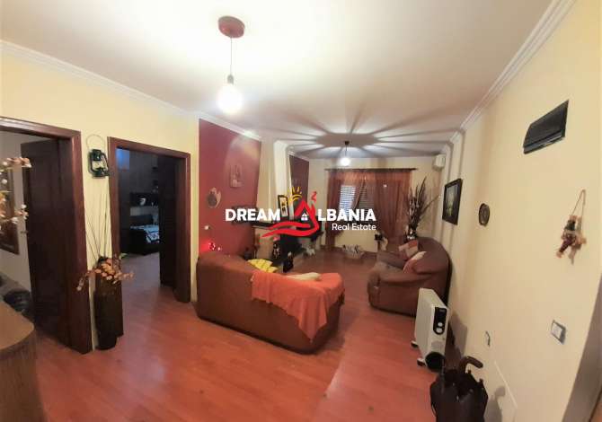 Shtepi me qera 2+1 ne Tirane - 600 Euro