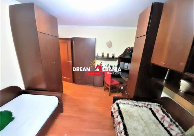Shtepi me qera Apartament ne Tirane, 2+1, Mobilimi E mobiluar, Pagesa 500  Euro.