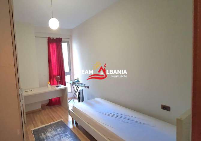 Shtepi ne shitje Apartament ne Tirane, 2+1, Mobilimi E mobiluar, Pagesa 136,000  Euro.