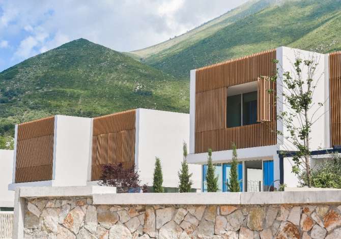 Shtepi ne shitje 1+1 ne Himare - 220,000 Euro