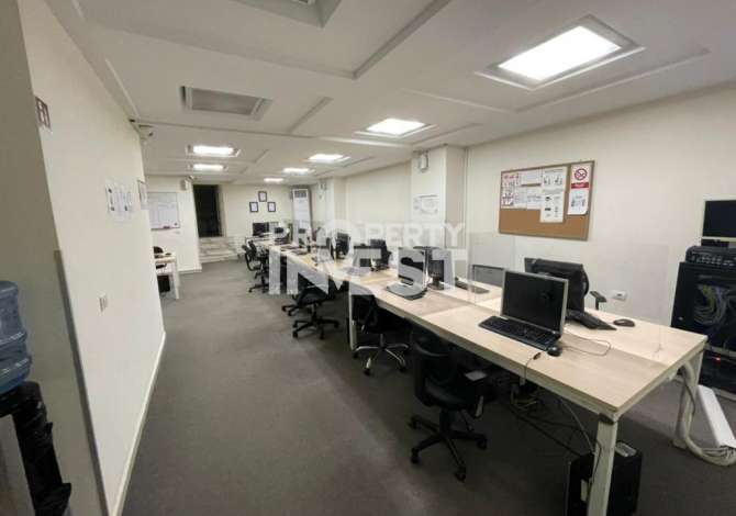 Ambient biznesi me qera 3+1 ne Tirane - 3,500 Euro