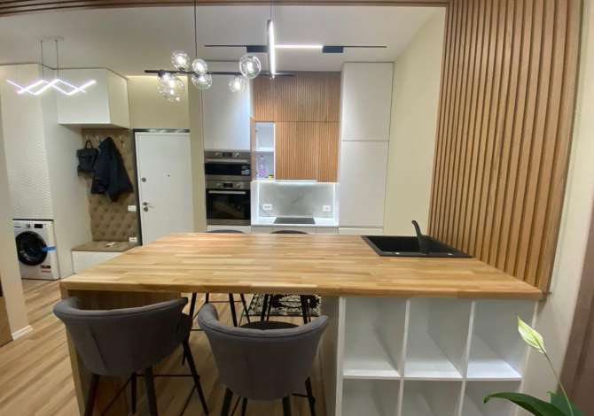 Shtepi me qera 1+1 ne Tirane - 800 Euro