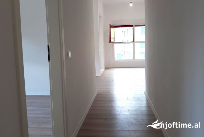 Shtepi ne shitje 1+1 ne Tirane - 93,000 Euro