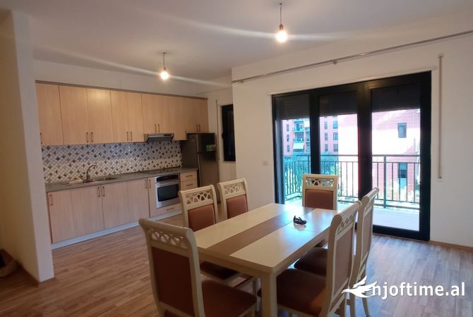 Shtepi me qera 3+1 ne Tirane - 550 Euro