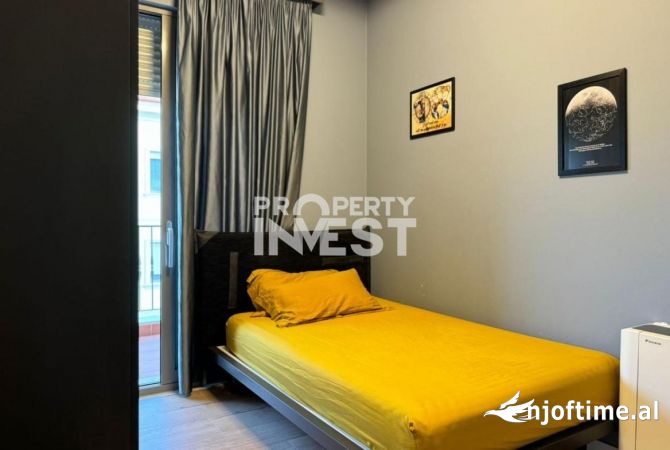 Shtepi me qera Apartament ne Tirane, 3+1, Mobilimi E mobiluar, Pagesa 2,000  Euro.