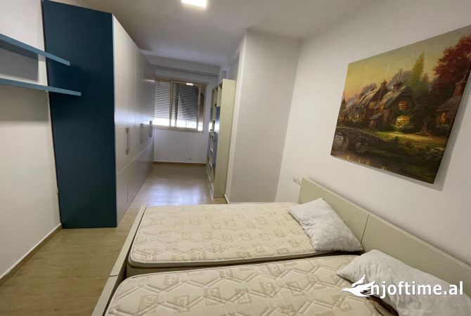 Shtepi me qera 1+1 ne Tirane - 330 Euro
