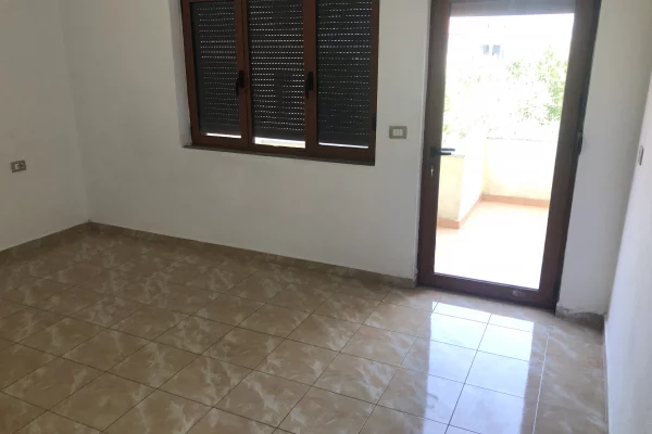 Casa in affitto 2+1 a Tirana - 23,000 Leke