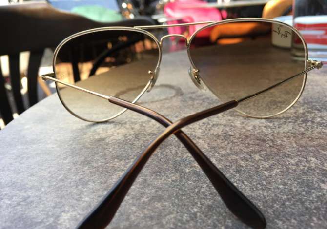 Accessori uomo e donna 6+1 a Tirana - 5,000 Leke