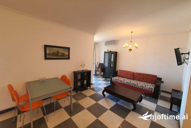 Shtepi me qera 2+1 ne Durres - 650 Euro