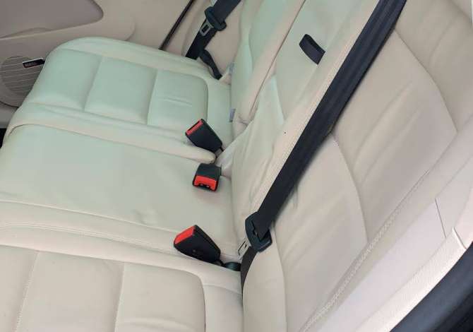 Volkswagen Tiguan R-Line me 98,000 KM i sapoardhur nga Gjermania. Cmontohet per pjese kembimi.