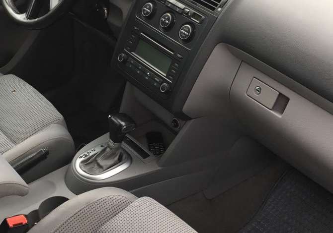 Volkswagen Touran 2.0 diesel automat i sapoardhur nga Gjermania, hapet, cmontohet per pjese kembimi,