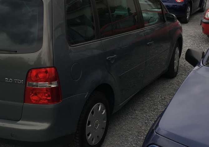 Volkswagen Touran 2.0 diesel automat i sapoardhur nga Gjermania, hapet, cmontohet per pjese kembimi,