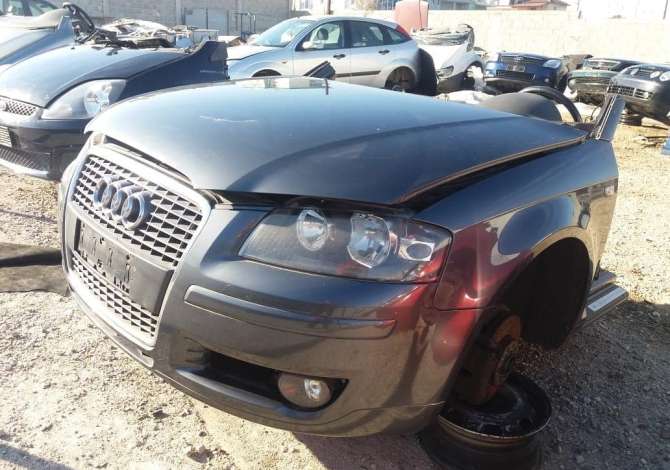Audi A3 viti 2006, cmontohet per pjese kembimi.