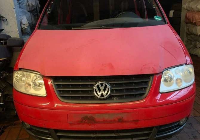 Volkswagen Touran te sapoardhur nga Gjermania, cmontohen per pjese kembimi, 0 km ne Shqiperi.